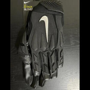 NIKE D-TACK 6.0 ADULT LINEMAN PADDED FOOTBALL GLOVES, GF0655-937 BLACK MEDIUM